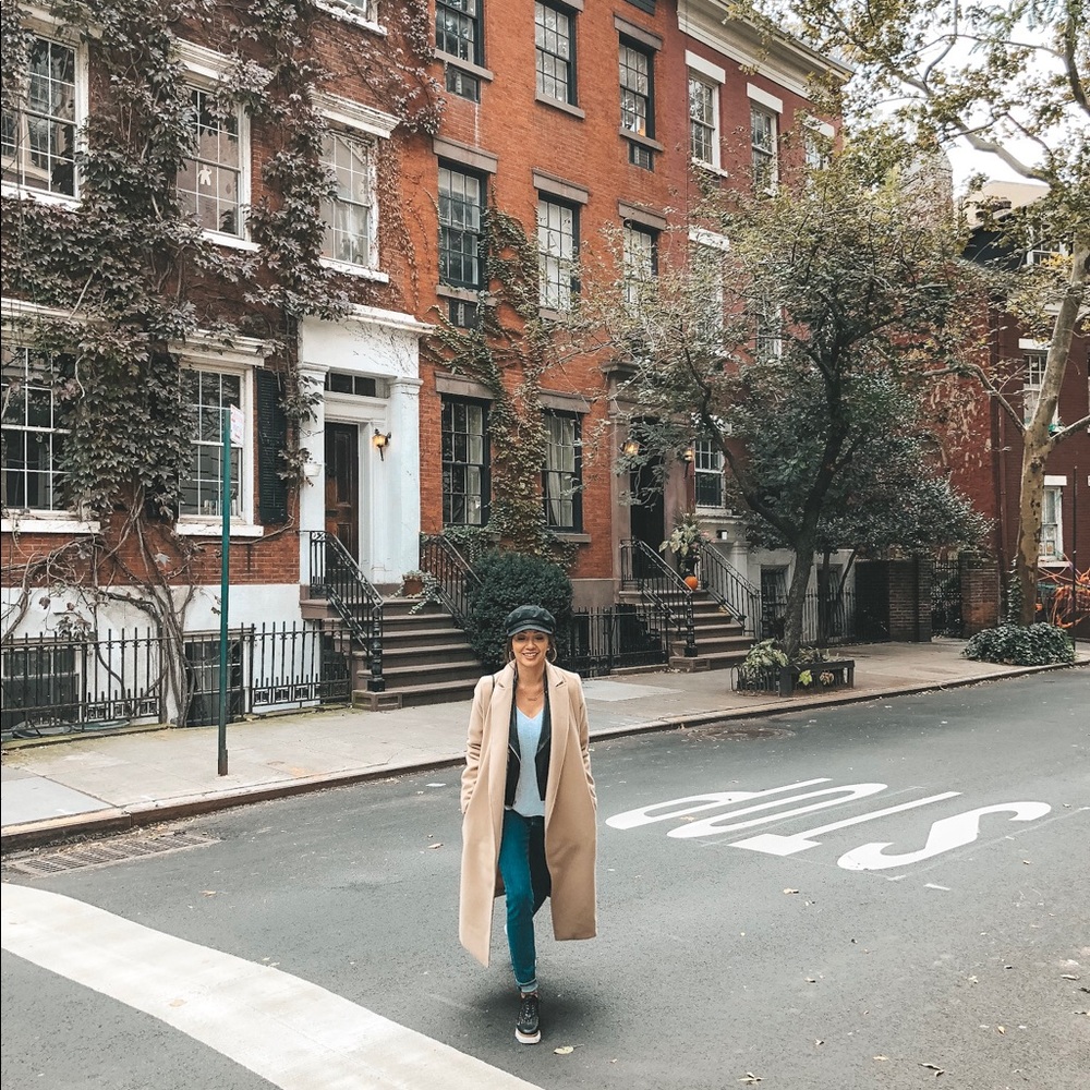 Meet your Posher, Ania